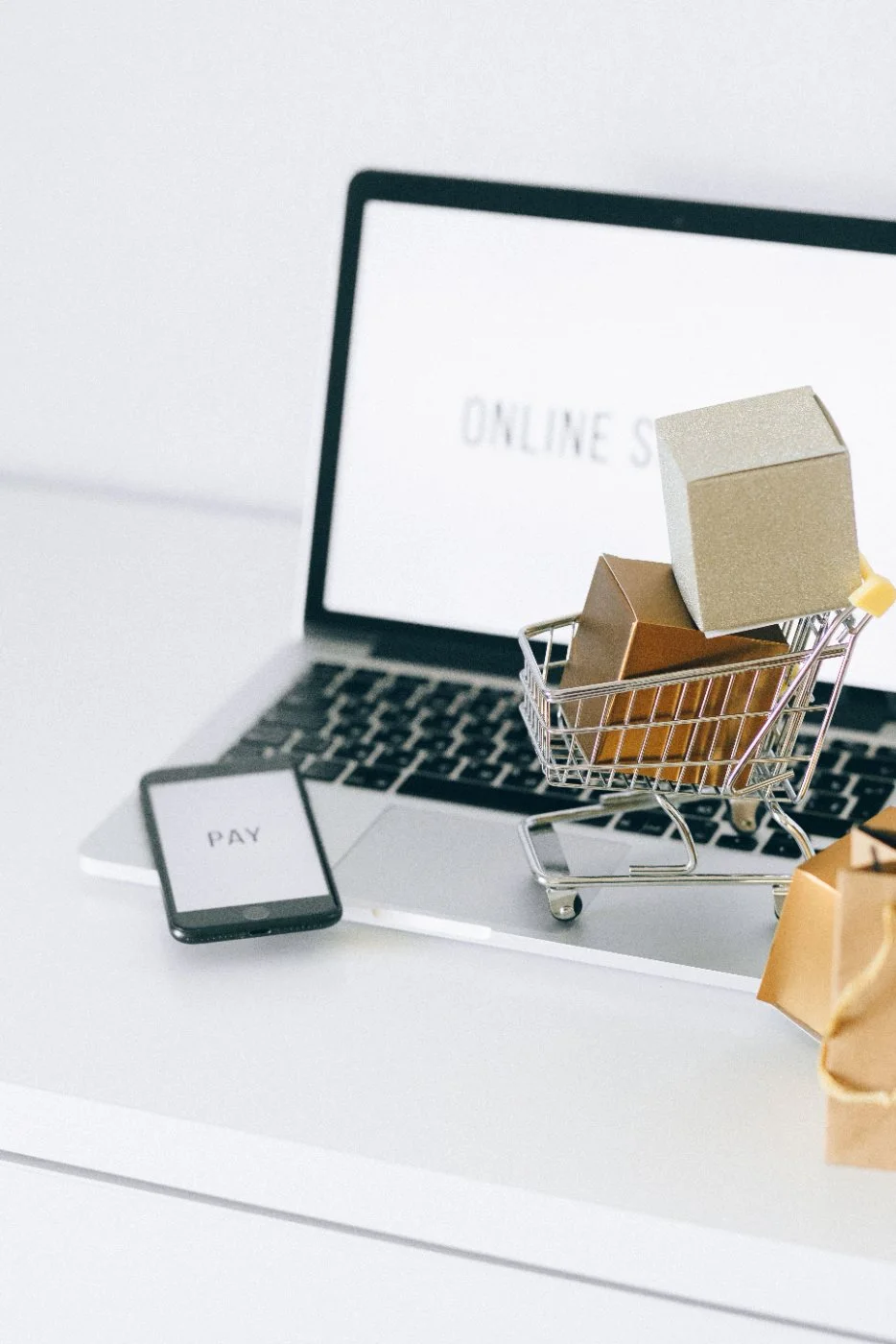 WooCommerce vs Shopify vs Marketplace: Mana yang Terbaik untuk Toko Online Anda?